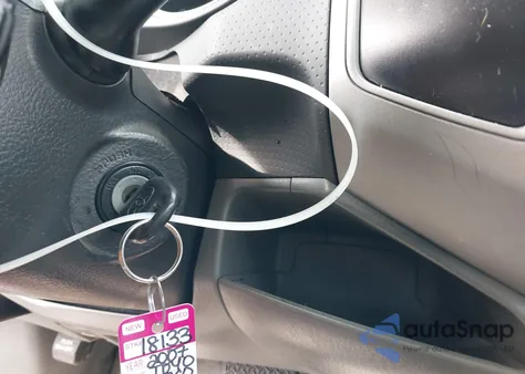 2007 Toyota Tacoma Prerunner V6 из США, поврежденный, VIN 3TMKU72N07M011828